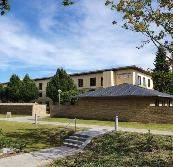 Den selvejende Institution Egmont Studentergaard